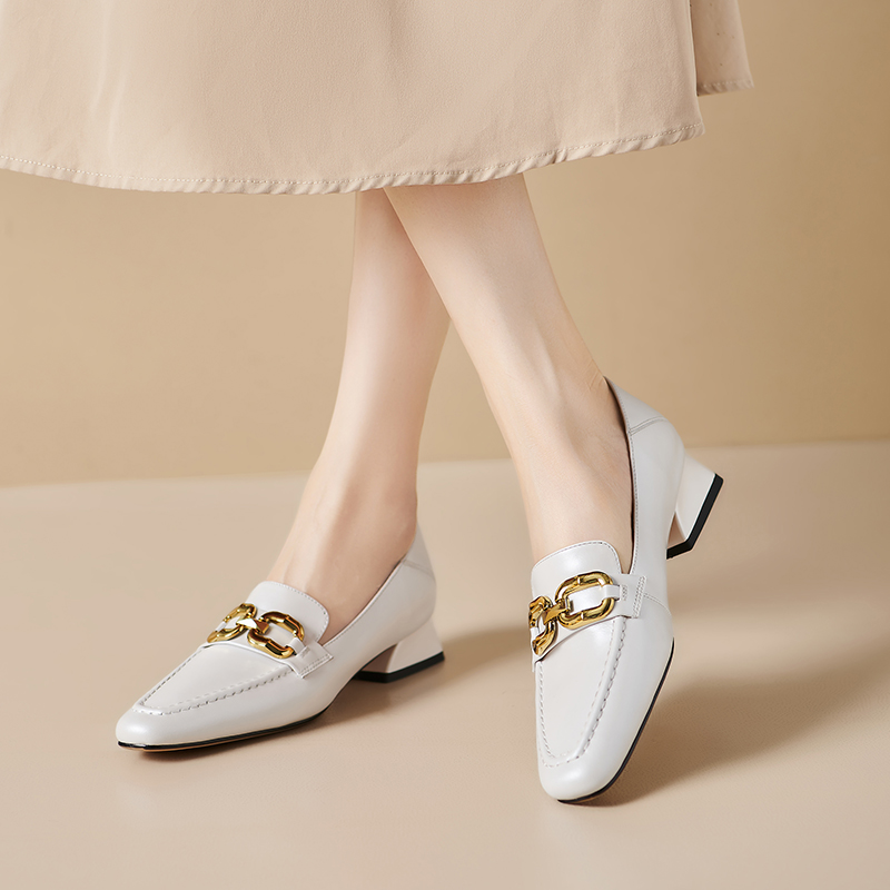 Deep Mouth Flat Shoes for Women - Simple Style, White or Black, Sizes 34-40